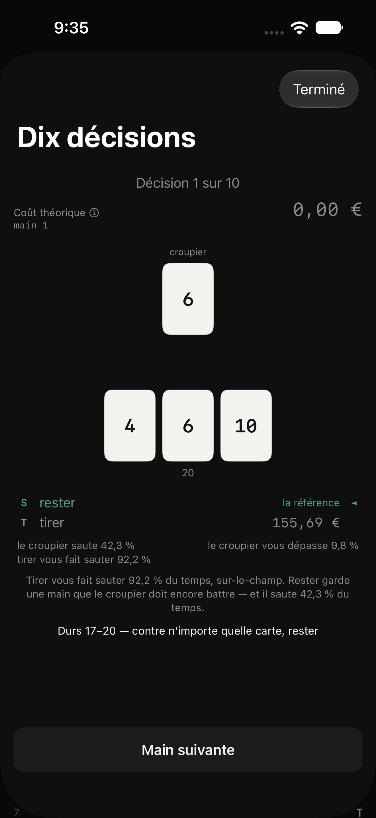 Cut Card affiche une main de blackjack, les actions comparées et leur explication en français
